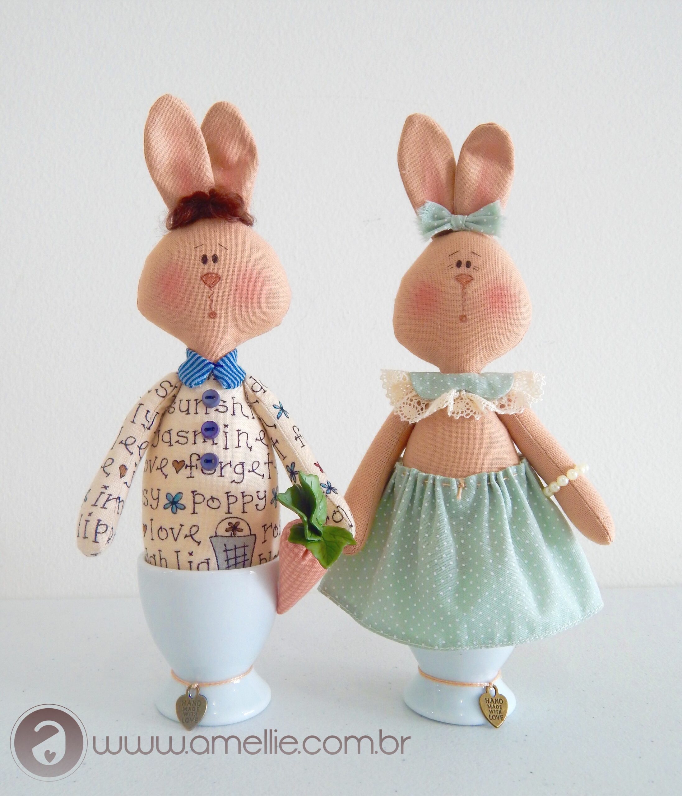 Casal de Coelhos EggCup (1)